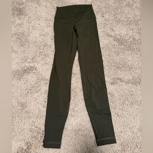 Lululemon leggings size 4